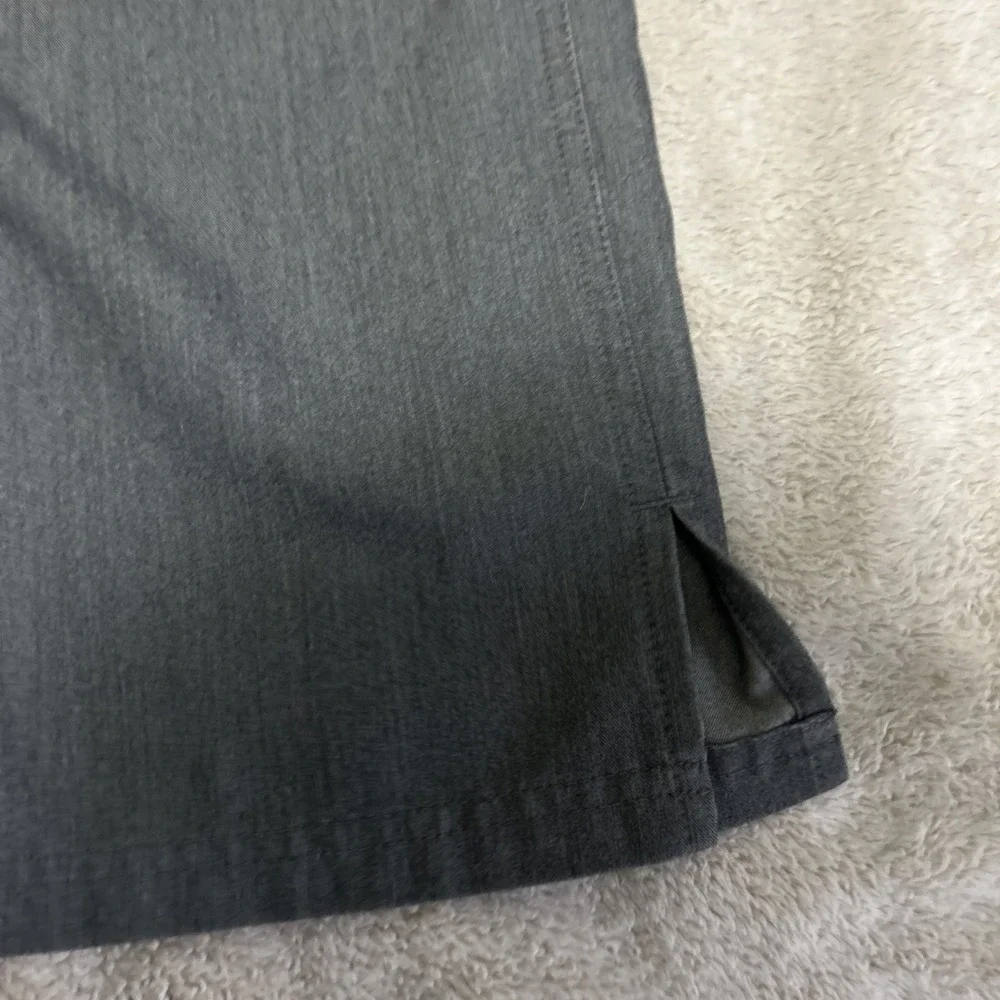 FIGS Technical Collection Scrub‎ Pants Men Size Large Graphite Gray Relaxed Fit